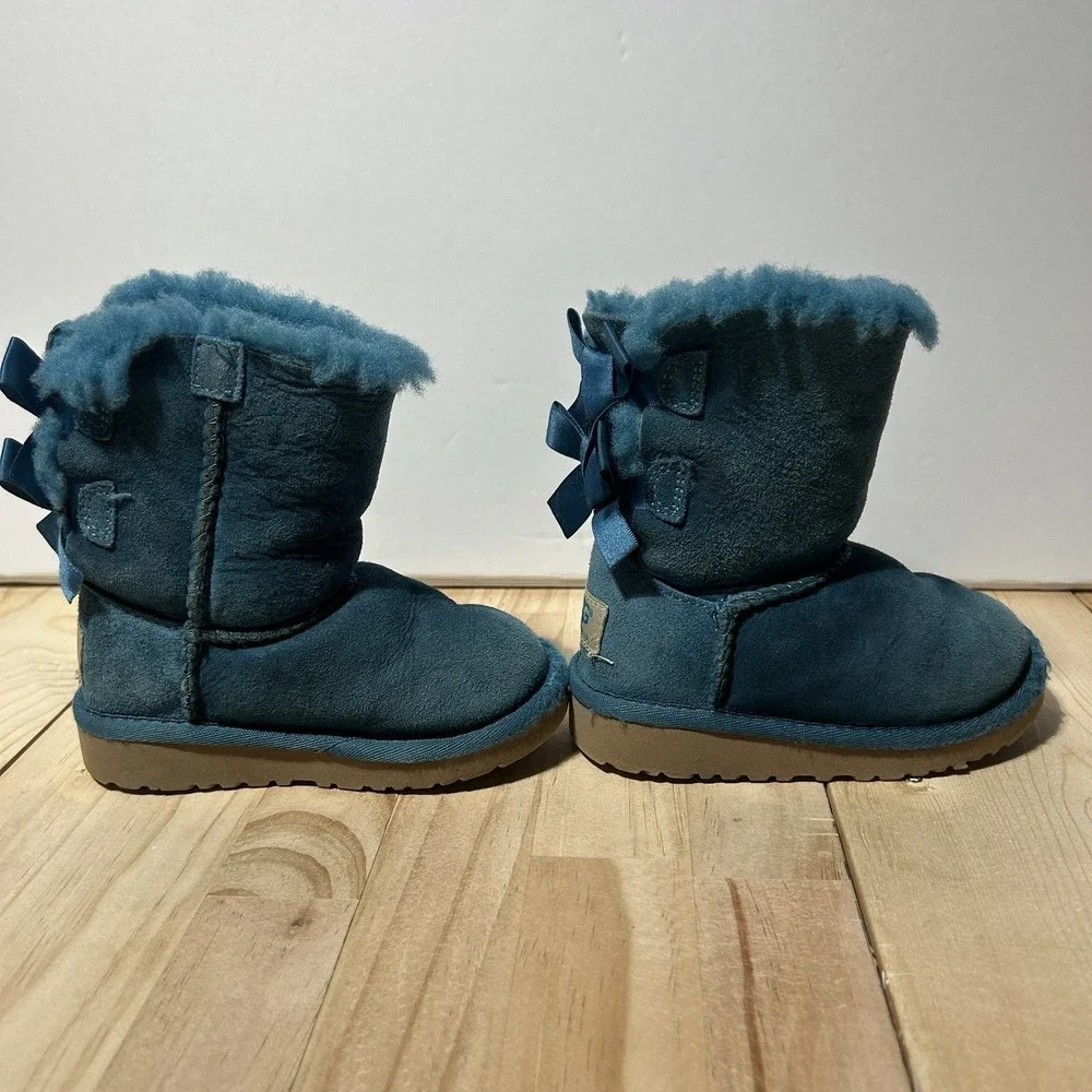 UGG Australia Toddler Bailey Bow II Boot ‎ Sz 7 Ribbon Blue Winter, F27113E